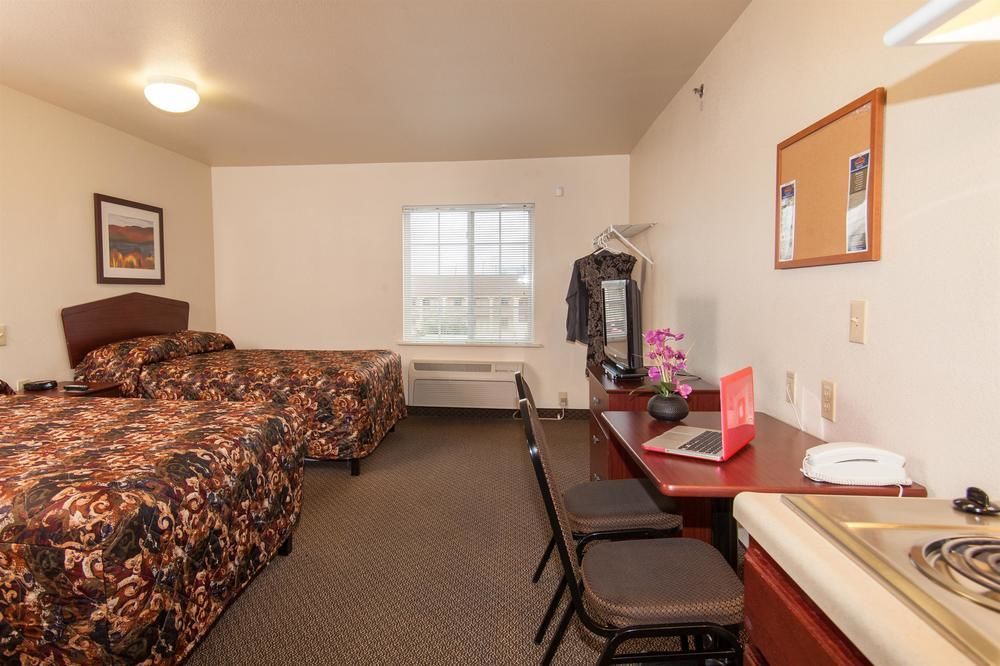 Hotel Woodspring Sam