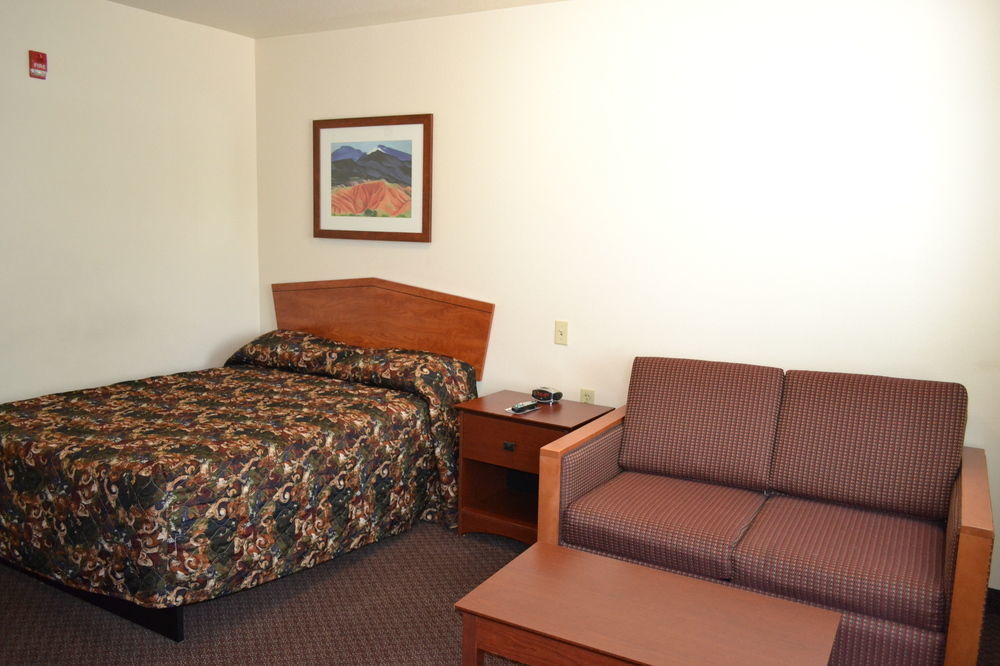 Woodspring Sam Hotel